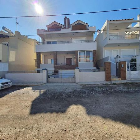 Surf House Villa Artemida  Exterior photo